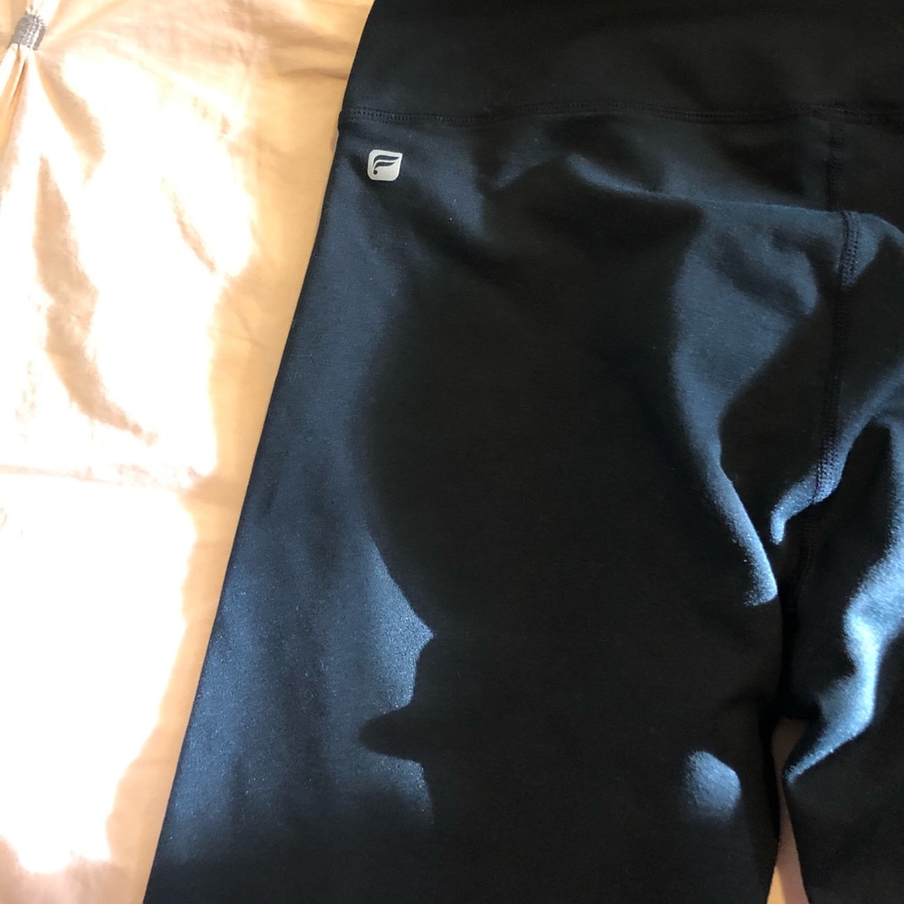 Black fabletics leggings full length size small